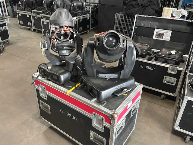 Veri lite vl2500 spot quick lock spotlight - afbeelding 1 van  3