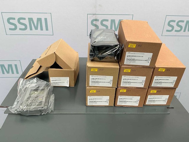 Verifone - ux100 / ux300 - kaartlezer / betaalsysteem (9x) - afbeelding 1 van  10