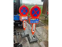 Verkeersborden/parkeer verbodsborden (2x) - afbeelding 2 van  5
