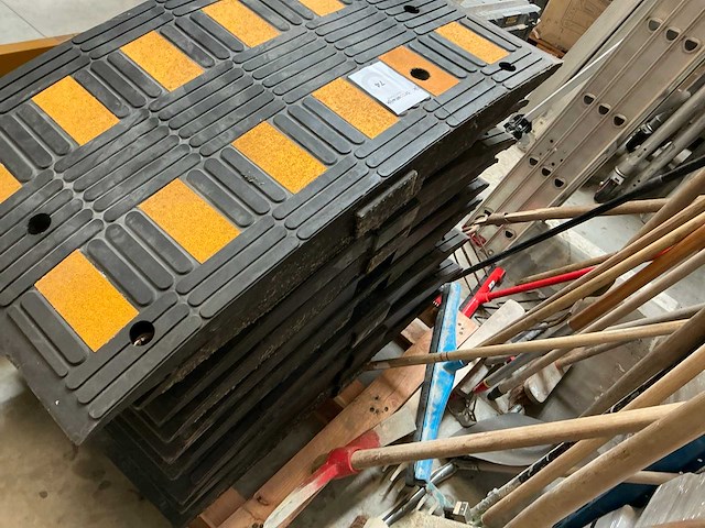 Verkeersdrempels (10x) - afbeelding 4 van  5