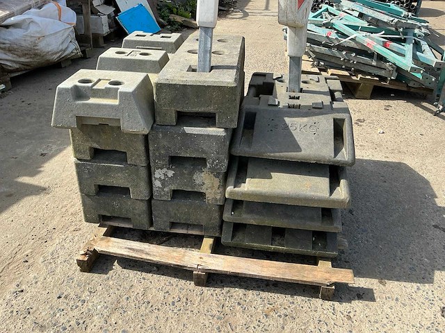 Verkeersignalisatie (2x) - afbeelding 3 van  4