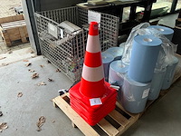 Verkeerskegel (9x) - afbeelding 1 van  2