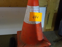 Verkeerskegels - afbeelding 1 van  1