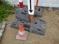 Verkeersmateriaal - afbeelding 2 van  3