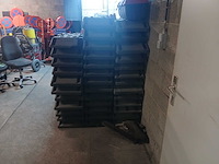 Verkeersverkeer met parkeerborden - afbeelding 3 van  3