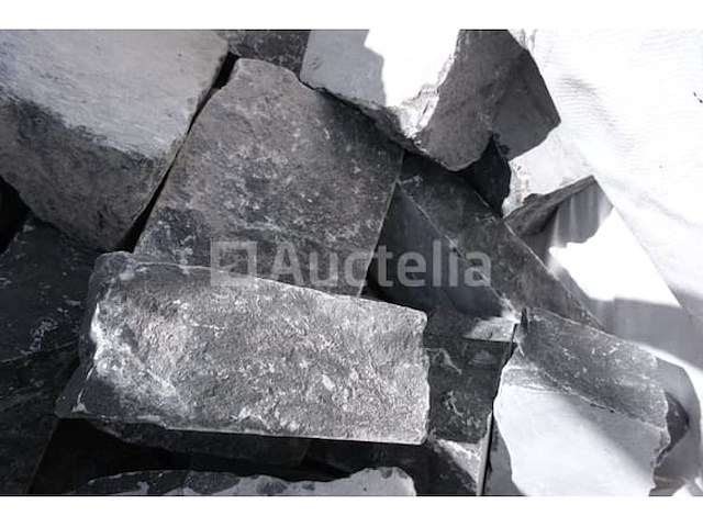 Verkoop van bluestone puinstenen - afbeelding 1 van  6