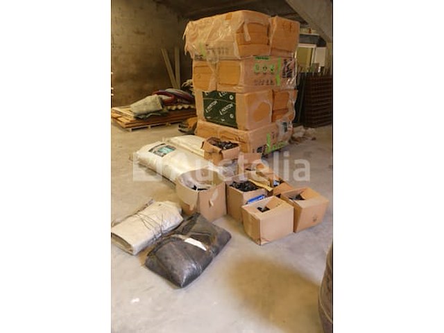 Verkoop van houtvezelisolatieplaten en accessoires - afbeelding 1 van  17
