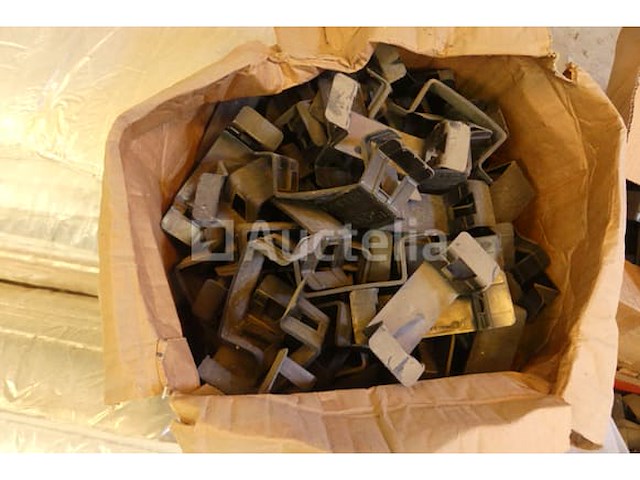 Verkoop van houtvezelisolatieplaten en accessoires - afbeelding 13 van  17