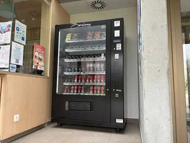 Verkoopautomaat xl - snacks/drinks gekoeld - afbeelding 2 van  4
