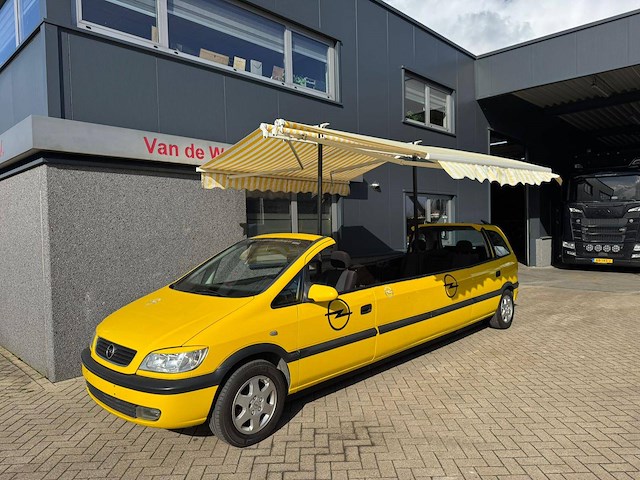 Verlengde cabriolet opel zafira benzine 99pk 2000 (marge) - afbeelding 1 van  1