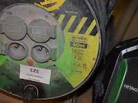 Verlengkabel op haspel lumx 40m, werflamp hilti opus maxi, werfradio hitachi ur18dsal - afbeelding 9 van  12