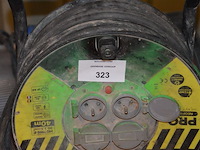 Verlengkabel op haspel lumx 40m, werflamp hilti opus maxi, werfradio hitachi ur18dsal - afbeelding 11 van  12