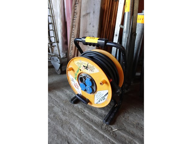 Verlengkabel op haspel - afbeelding 3 van  3