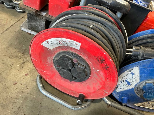 Verlengkabelhaspel (2x) - afbeelding 4 van  4