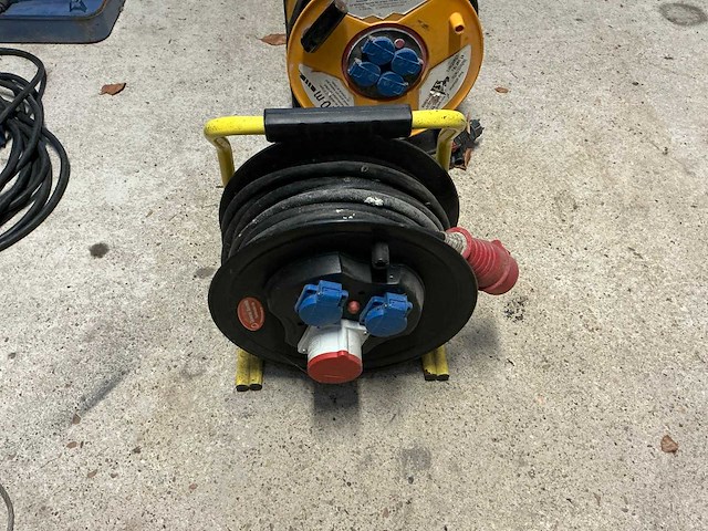 Verlengkabelhaspel (2x) - afbeelding 2 van  5