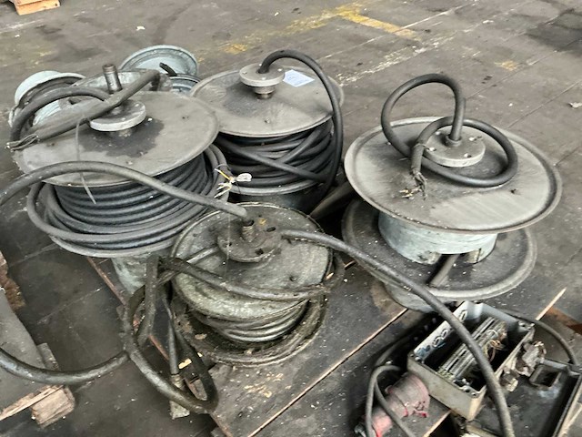 Verlengkabelhaspel (7x) - afbeelding 2 van  4