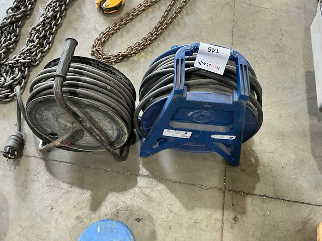 Verlengkabelhaspels (2x) - afbeelding 2 van  4