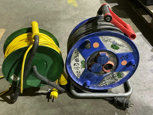 Verlengkabelhaspels en -snoer (2x) - afbeelding 2 van  2