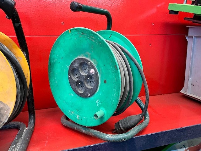 Verlengkabelhaspels en -snoer (4x) - afbeelding 2 van  7