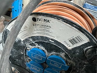 Verlengkabelhaspels en verdeelstekkers (7x) - afbeelding 7 van  7