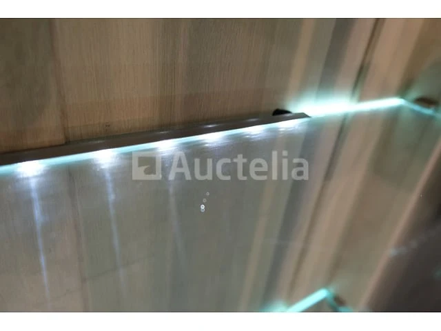 Verlichte vitrinekast - afbeelding 5 van  6