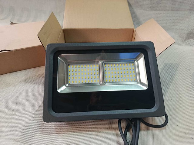 Verlichting 50w - led floodlight smd5730 (2x) - afbeelding 1 van  3