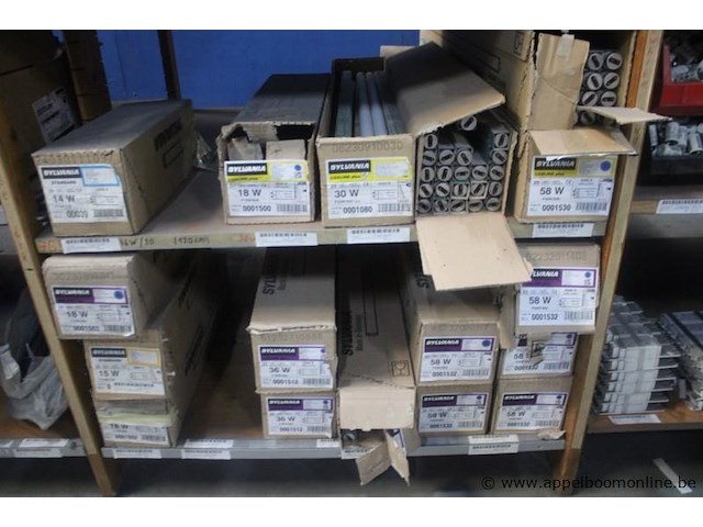 Verlichting en elektrische componenten sylvania, diverse fluorescentielampen, led-panelen, ballasten en kabels - afbeelding 2 van  5