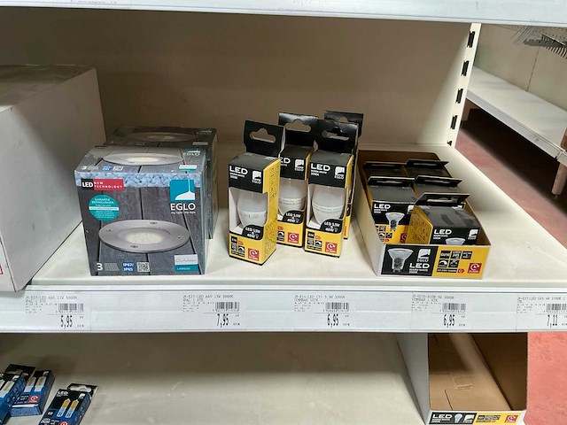 Verlichting en tochttoebehoren - afbeelding 5 van  17