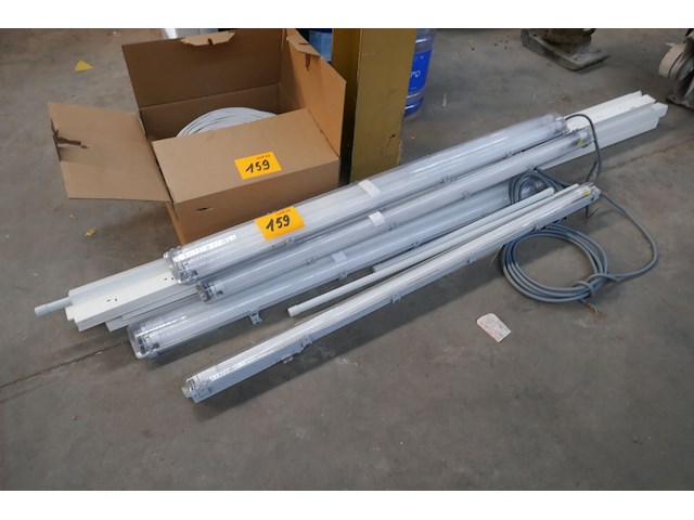 Verlichtingsarmaturen + network kabel - afbeelding 2 van  4