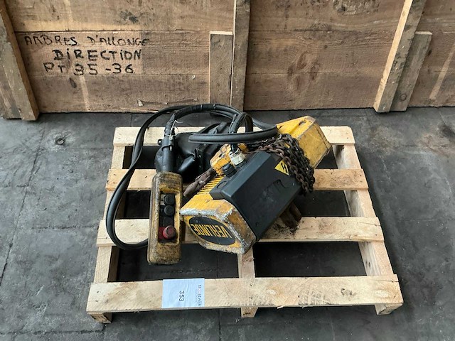 Verlinde elektrische kettingtakel - afbeelding 1 van  3