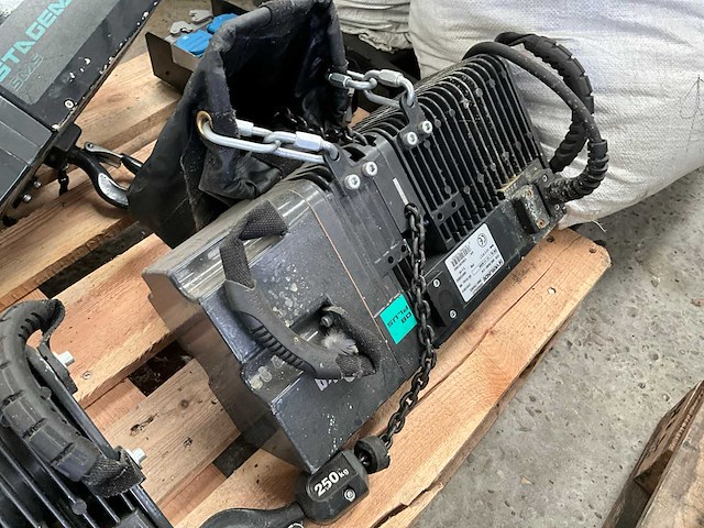 Verlinde sm5 254m2-a10 elektrische kettingtakel (4x) - afbeelding 2 van  11