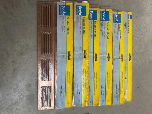 Verluchtingsroosters - various contractor materials - afbeelding 1 van  3