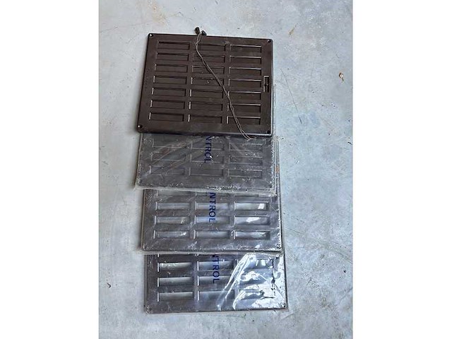 Verluchtingsroosters - various contractor materials - afbeelding 3 van  3