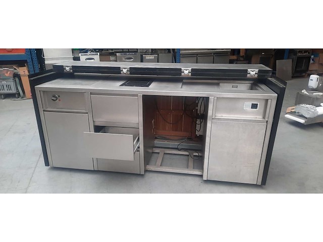 Vermandere - buitenkeuken met dubbel inductieveld - afbeelding 1 van  3