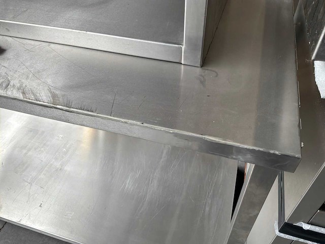 Vermandere - restaurant tables - afbeelding 3 van  3