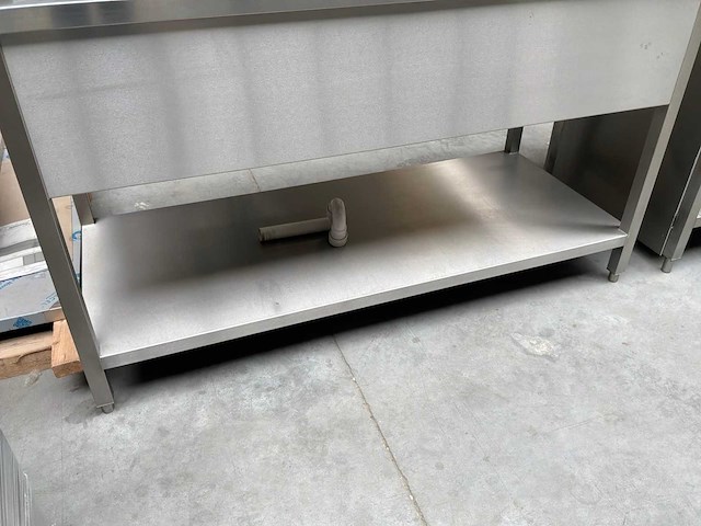Vermandere - voorbereidingstafel met dubbele spoelbak met kraan - afbeelding 4 van  4