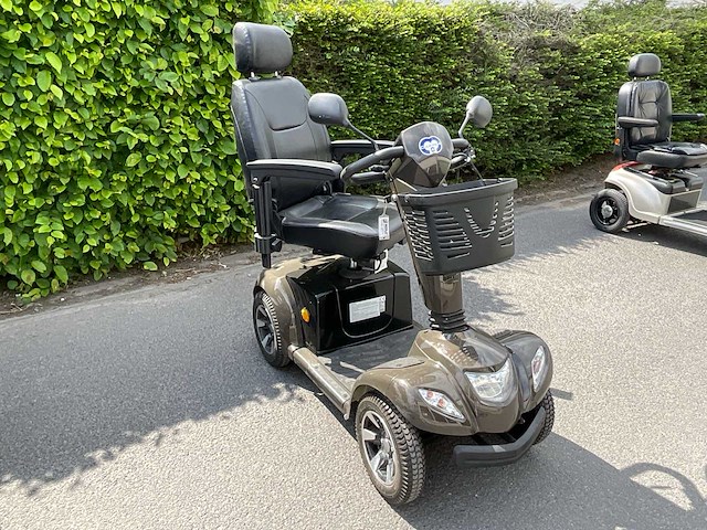 Vermeiren - carpo 4 digitaal - e-scooter - afbeelding 2 van  5