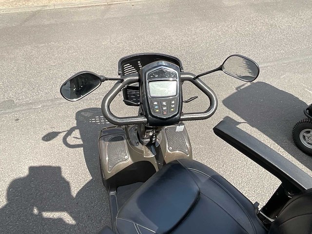 Vermeiren - carpo 4 digitaal - e-scooter - afbeelding 4 van  5