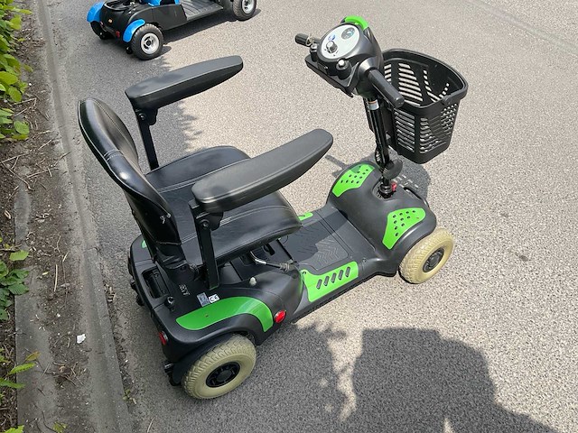 Vermeiren - venus 4 - e-scooter - afbeelding 3 van  5