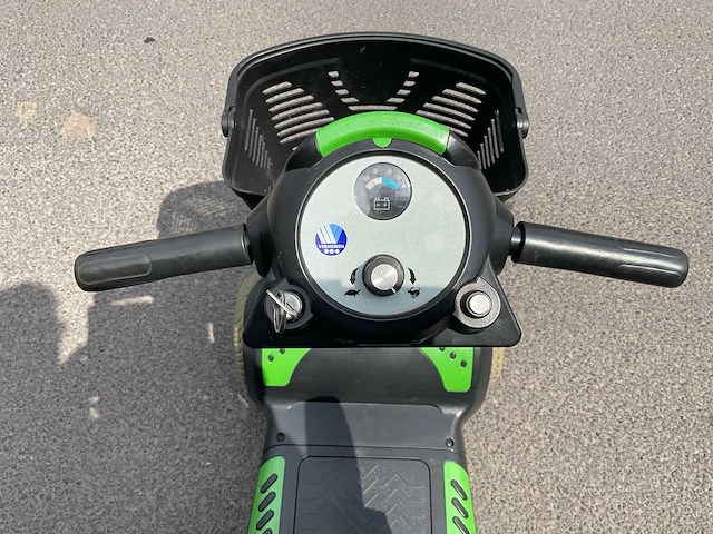 Vermeiren - venus 4 - e-scooter - afbeelding 4 van  5