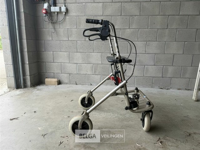 Vermeiren rollator + mand - afbeelding 2 van  3
