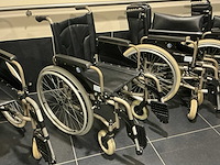 Vermeiren v100 rolstoel (4x) - afbeelding 2 van  3