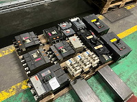 Vermogensschakelaar (8x) - afbeelding 1 van  7