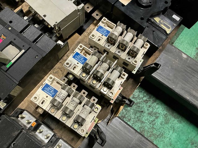 Vermogensschakelaar (8x) - afbeelding 5 van  7