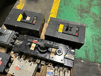 Vermogensschakelaar (8x) - afbeelding 6 van  7