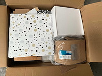 Verpakkings materiaal - afbeelding 2 van  6