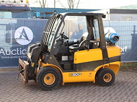 Verreiker jcb 30g lpg 3000kg 4.1m 2010