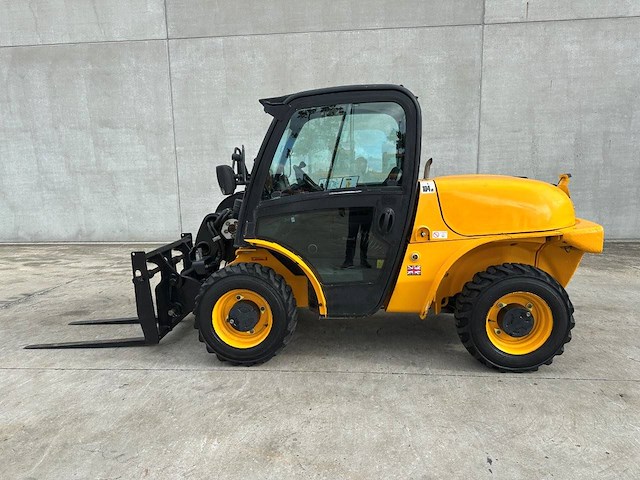Verreiker jcb 520-40 diesel 36.3kw 2018 - afbeelding 1 van  1