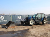Verreiker new holland lm5030 diesel 75kw 2800kg 6.35m 2011 - afbeelding 1 van  1