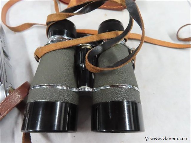 Verrekijker en fototoestel - afbeelding 2 van  3